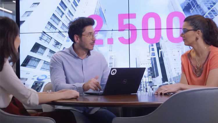 Experian employees having a discussion 